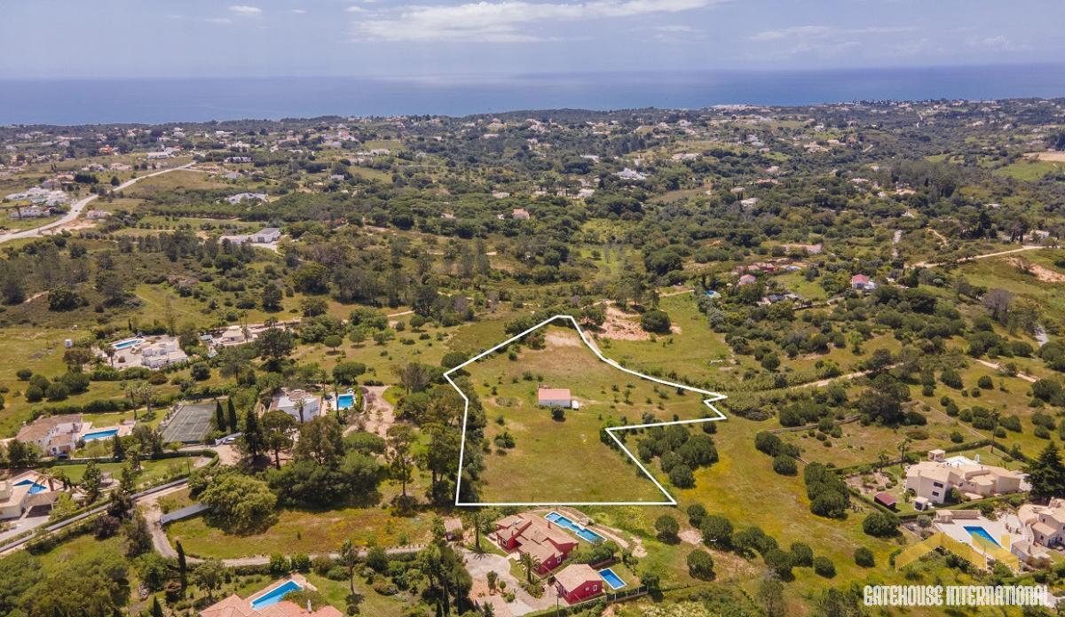 Picture of Residential Land For Sale in Lagoa, Algarve, Portugal