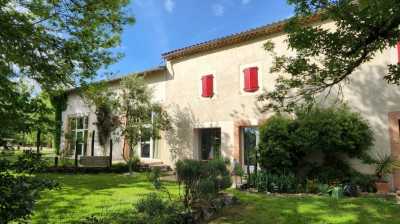 Commercial Building For Sale in Castres, France