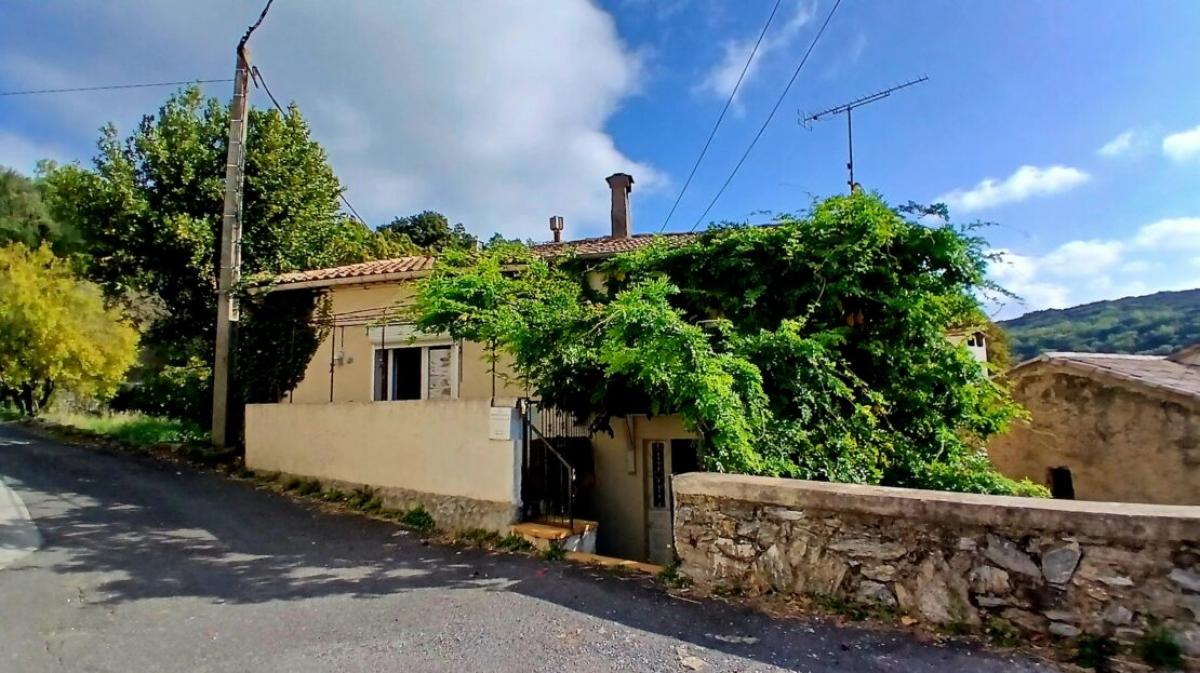 Picture of Home For Sale in Faugeres, Other, France