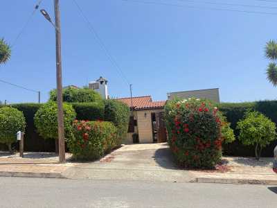 Bungalow For Sale in 