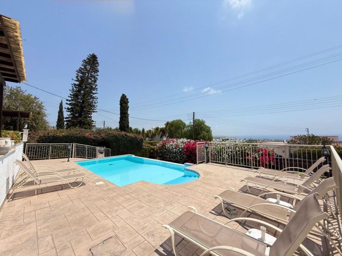 Picture of Bungalow For Sale in Peyia, Paphos, Cyprus