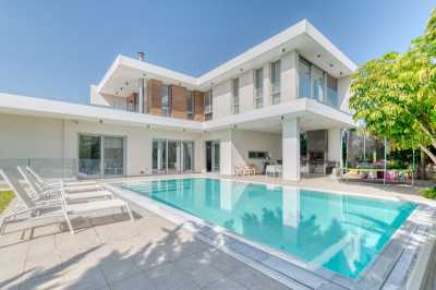 Villa For Sale in Pyla, Cyprus
