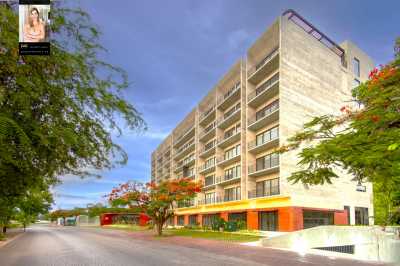 Home For Sale in Cancun, Mexico