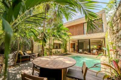 Home For Sale in La Veleta, Mexico