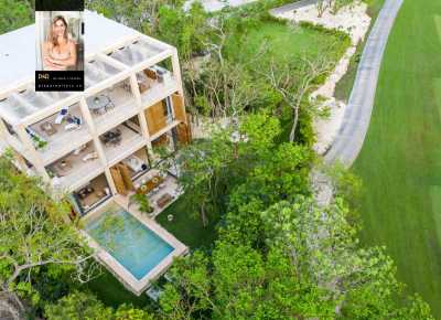 Home For Sale in Playa del Carmen, Mexico