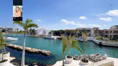 Apartment For Sale in Puerto Aventuras, Mexico