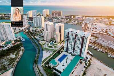 Apartment For Sale in Puerto Cancun, Mexico