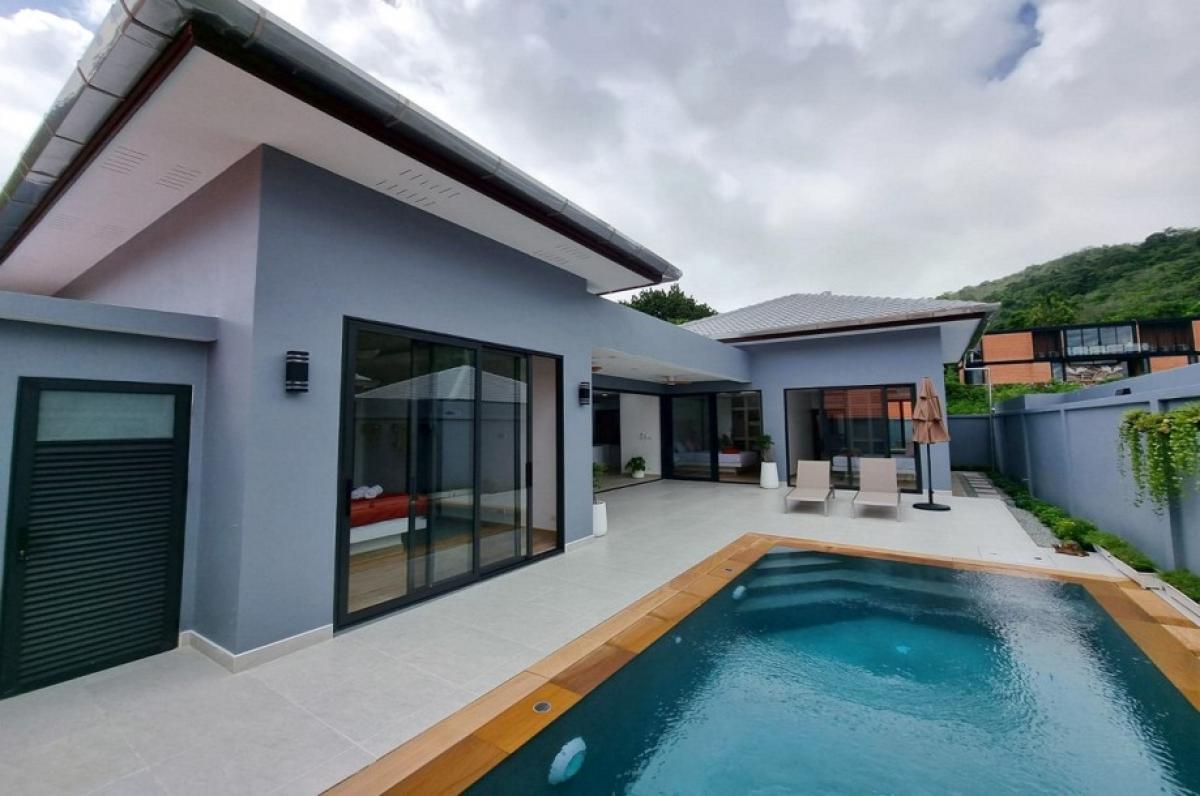 Picture of Villa For Sale in Phuket, Phuket, Thailand