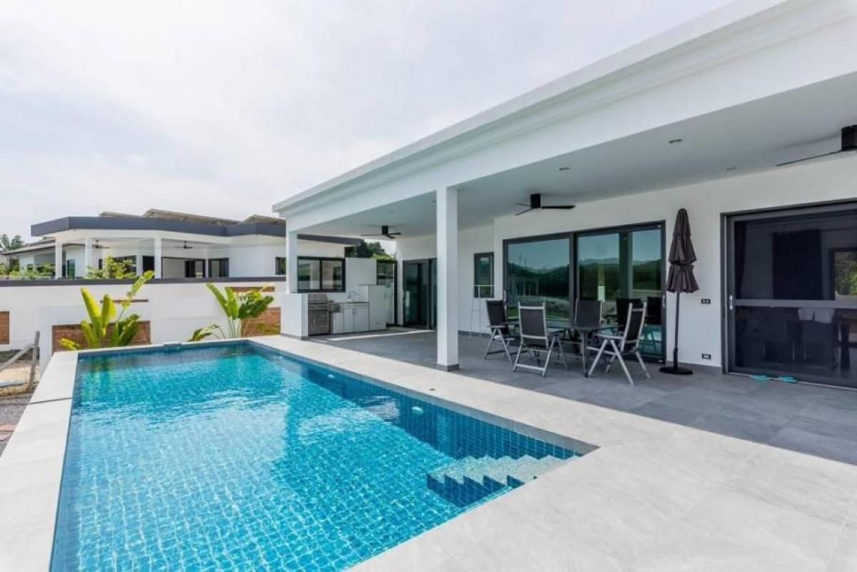 Picture of Villa For Sale in Prachuabkirikhan, Prachuap Khiri Khan, Thailand