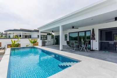 Villa For Sale in Prachuabkirikhan, Thailand