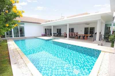 Villa For Sale in Prachuabkirikhan, Thailand