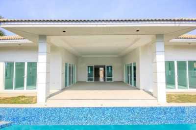 Villa For Sale in Prachuabkirikhan, Thailand