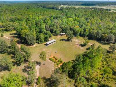 Mixed-Use Land For Auction in Irwinton, Georgia
