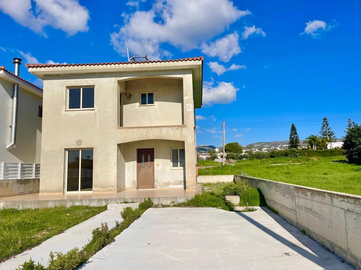 Picture of Home For Sale in Paphos, Paphos, Cyprus