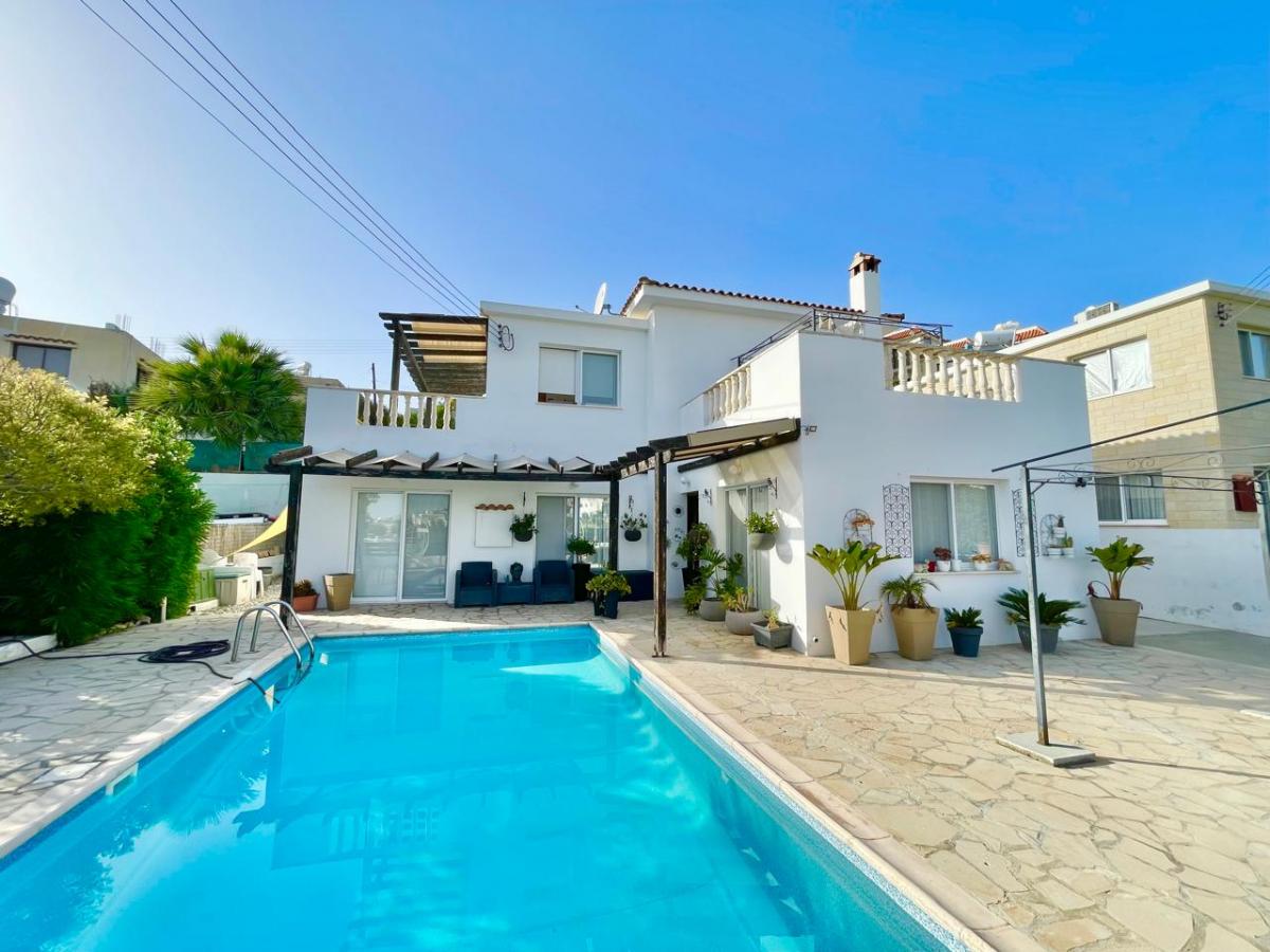 Picture of Home For Sale in Paphos, Paphos, Cyprus