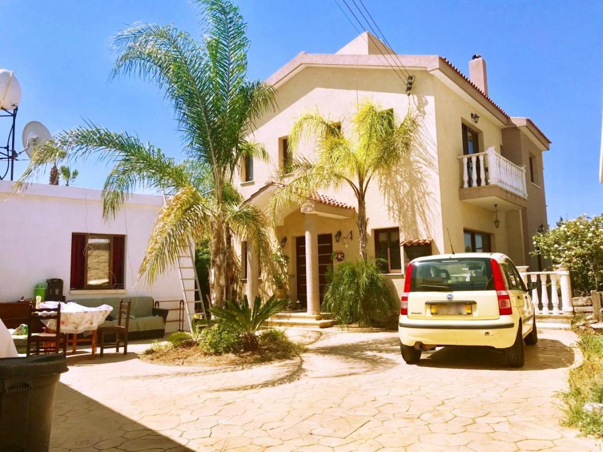 Picture of Home For Sale in Paphos, Paphos, Cyprus