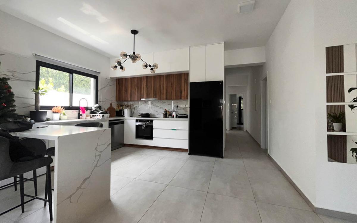 Picture of Apartment For Sale in Limassol, Limassol, Cyprus