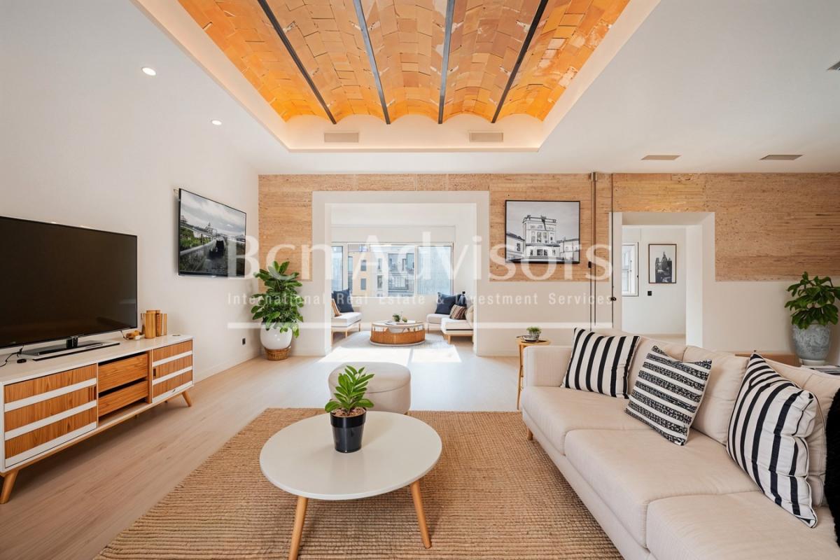 Picture of Apartment For Sale in Barcelona, Barcelona, Spain