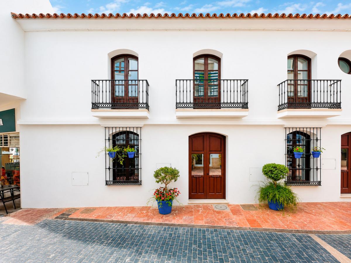 Picture of Home For Sale in Estepona, Malaga, Spain