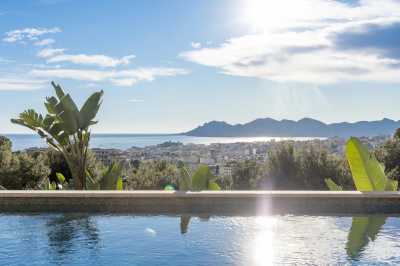 Villa For Sale in Cannes, France