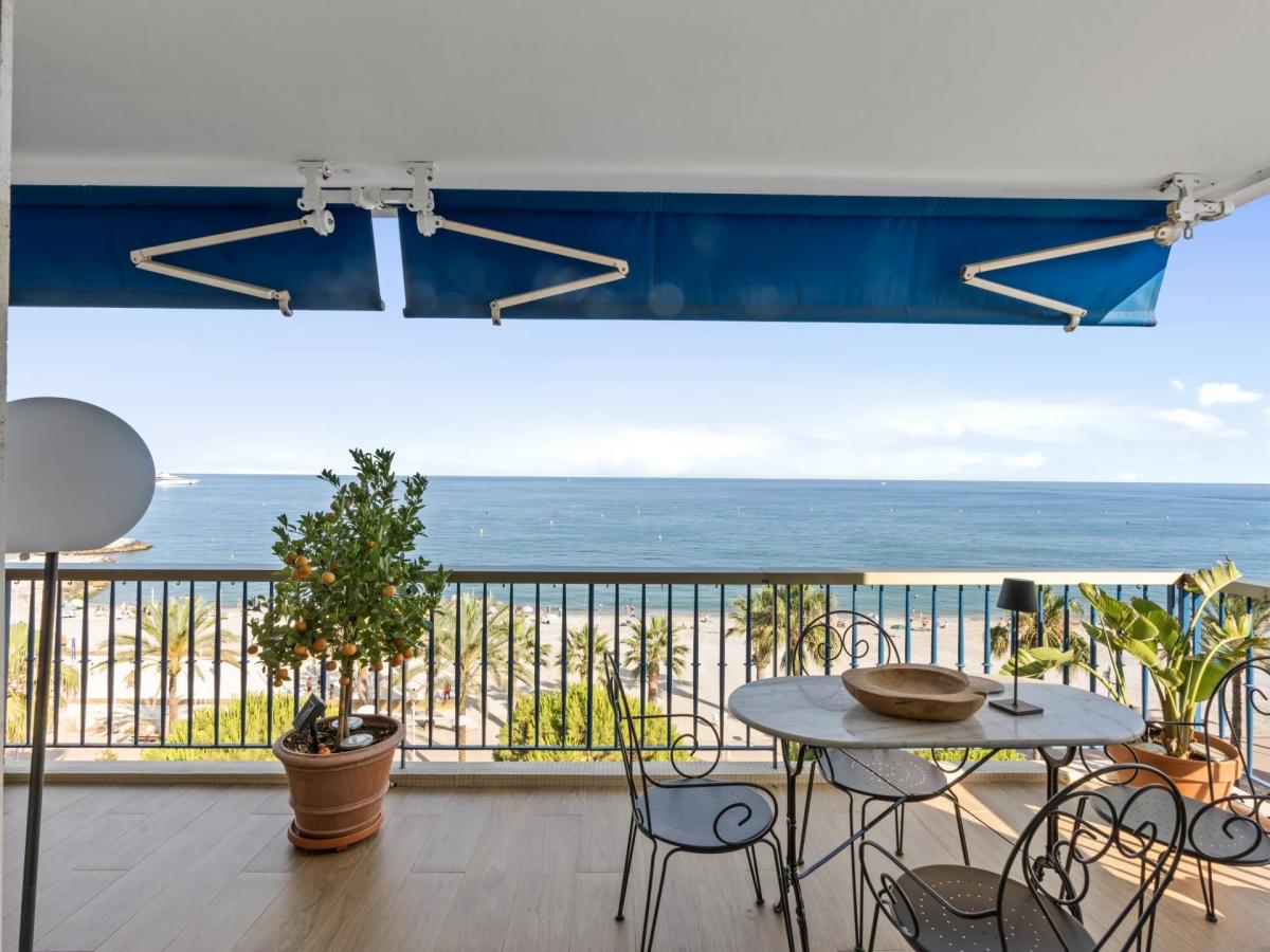 Picture of Apartment For Sale in Cagnes Sur Mer, Provence-Alpes-Cote d'Azur, France