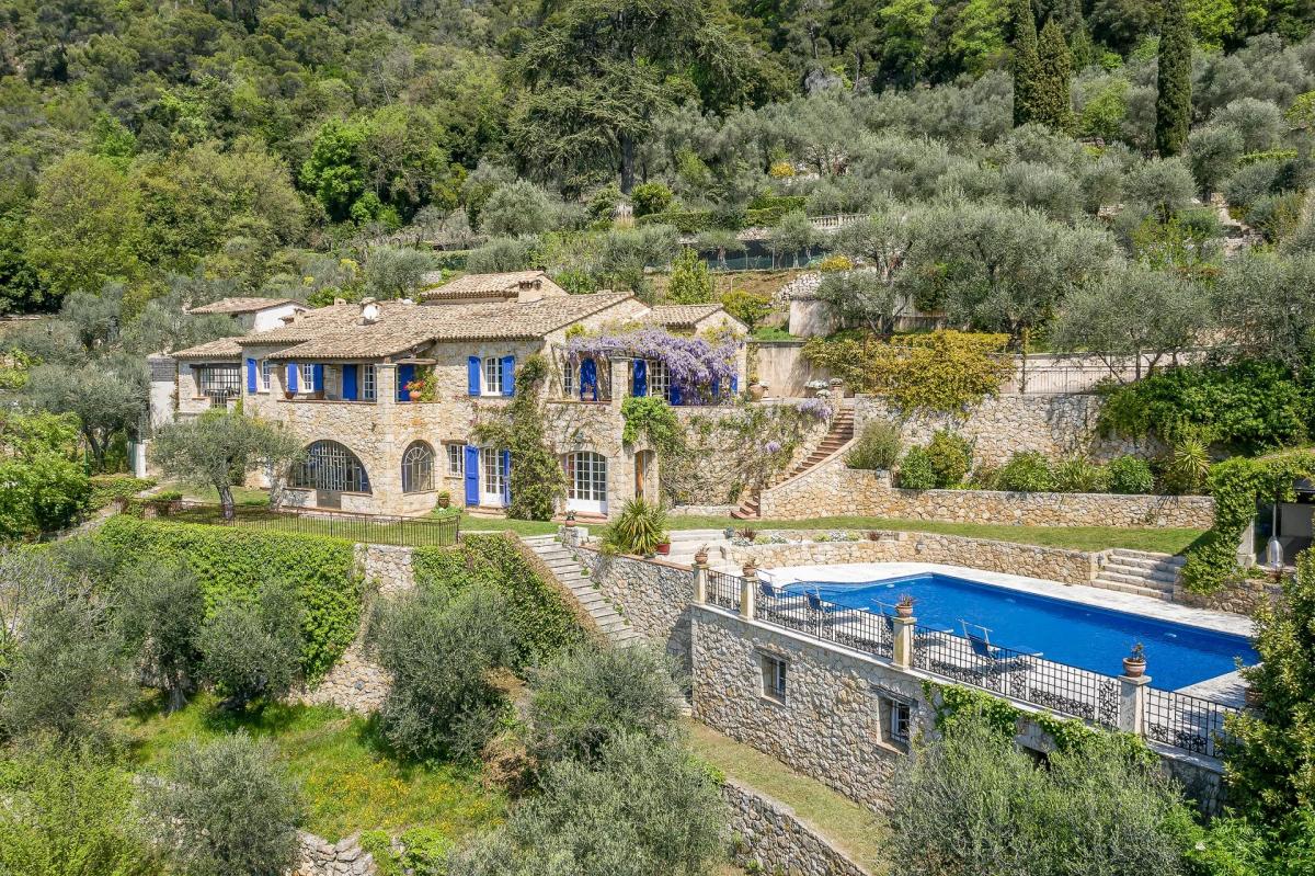 Picture of Villa For Sale in Cabris, Cote d'Azur, France