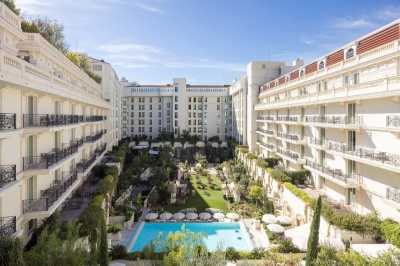 Apartment For Sale in 