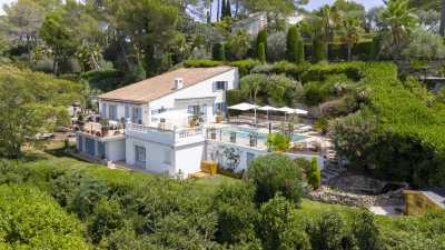Villa For Sale in Mougins, France
