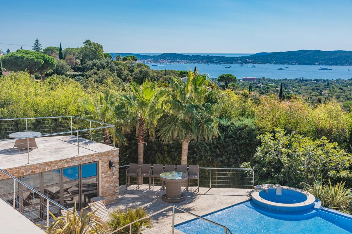 Picture of Home For Sale in Grimaud, Cote d'Azur, France