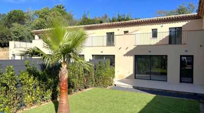 Home For Sale in Grimaud, France