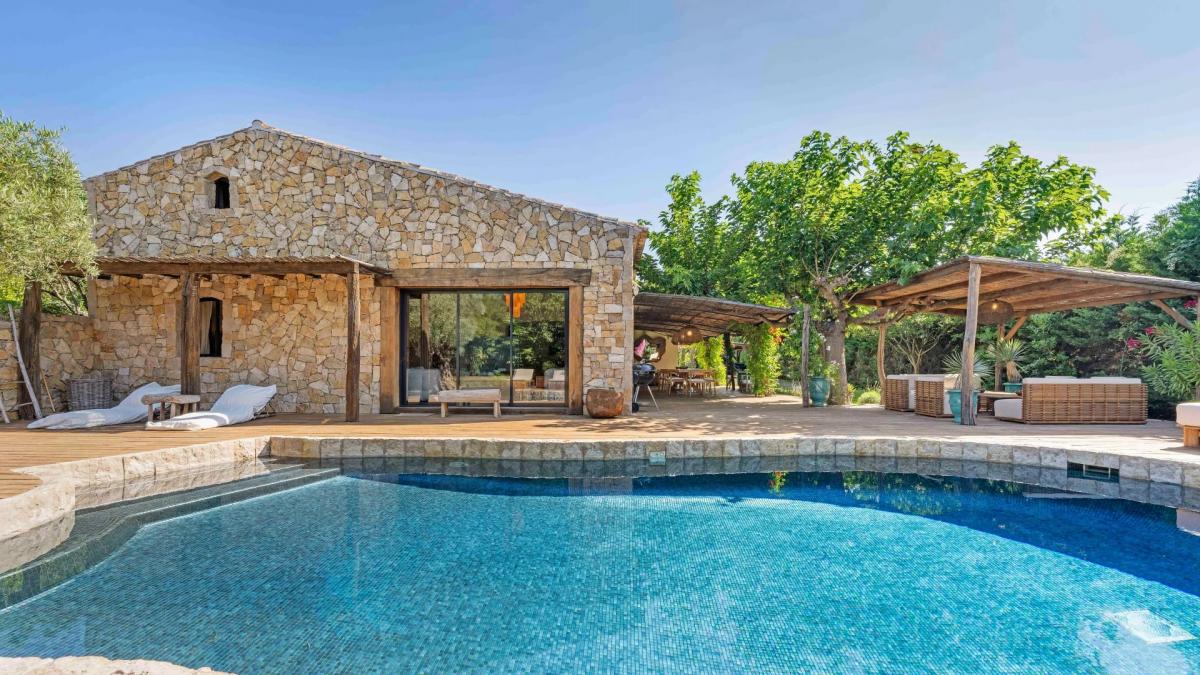 Picture of Villa For Sale in Grimaud, Cote d'Azur, France