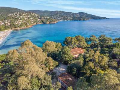 Home For Sale in Le Lavandou, France