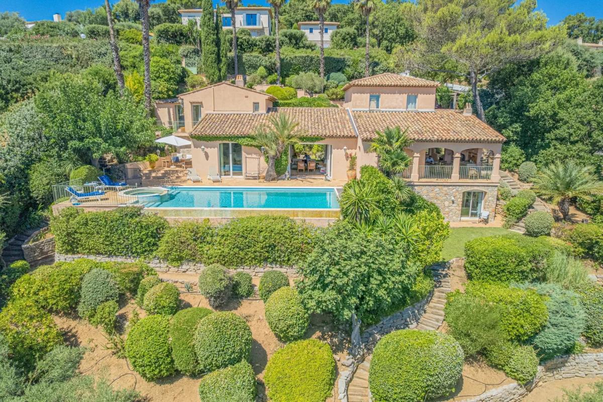 Picture of Villa For Sale in Grimaud, Cote d'Azur, France