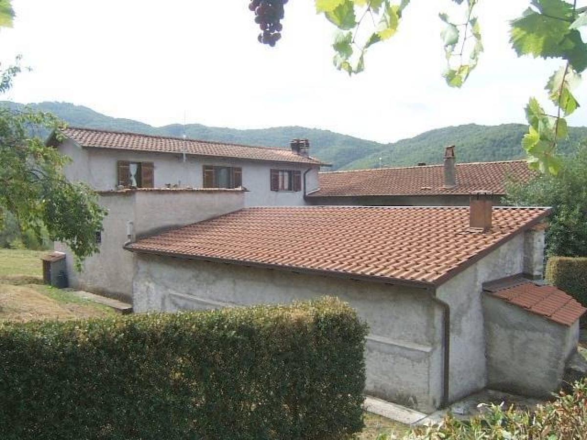 Picture of Home For Sale in Fivizzano, Other, Italy