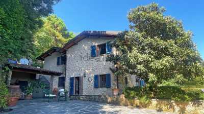 Villa For Sale in Pietrasanta, Italy