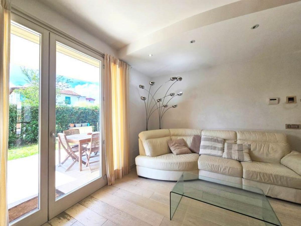 Picture of Apartment For Sale in Lucca, Tuscany, Italy