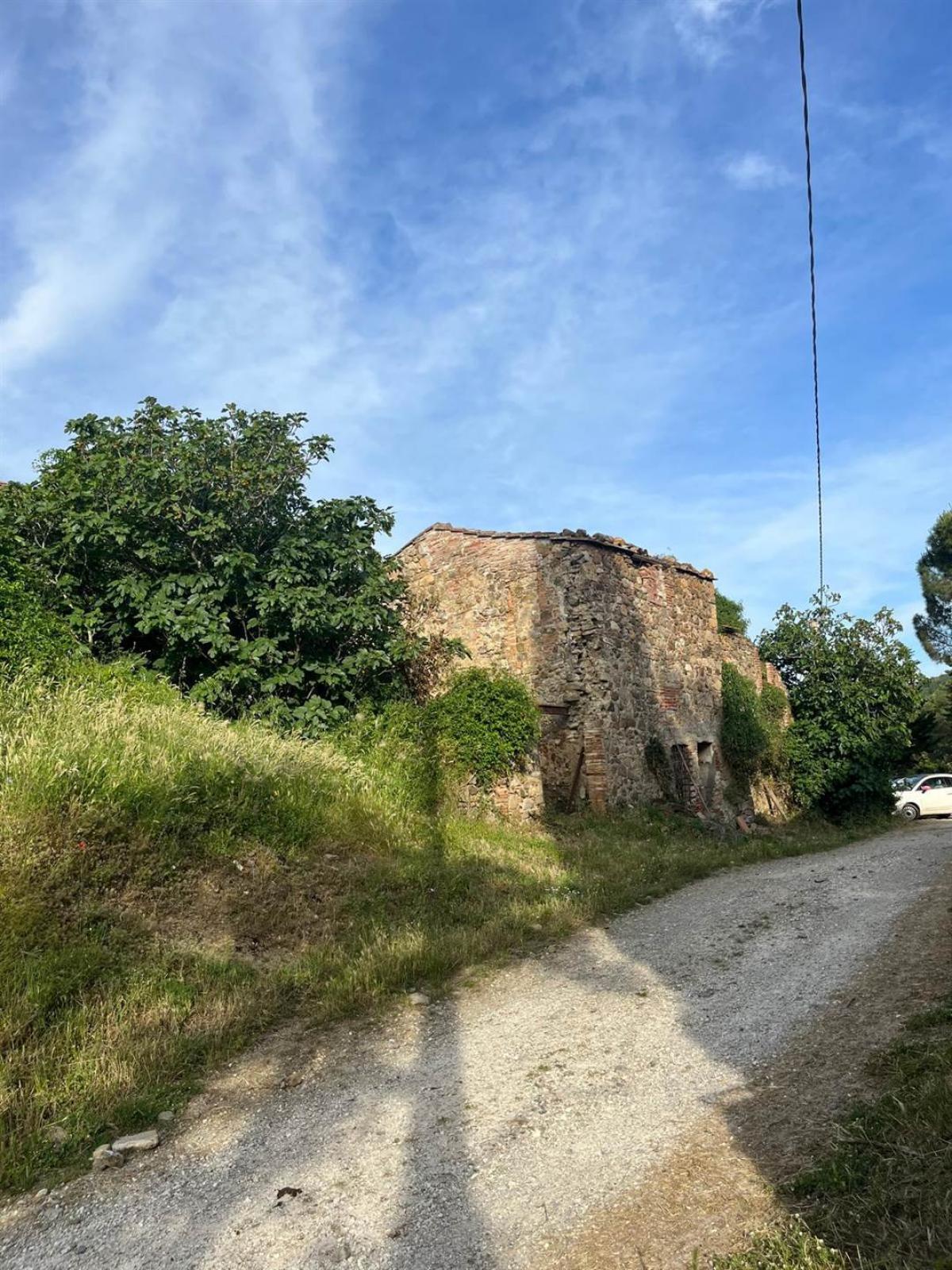 Picture of Home For Sale in Pomarance, Pisa, Italy