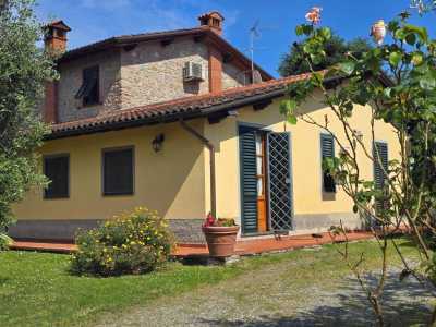 Villa For Sale in Capannori, Italy