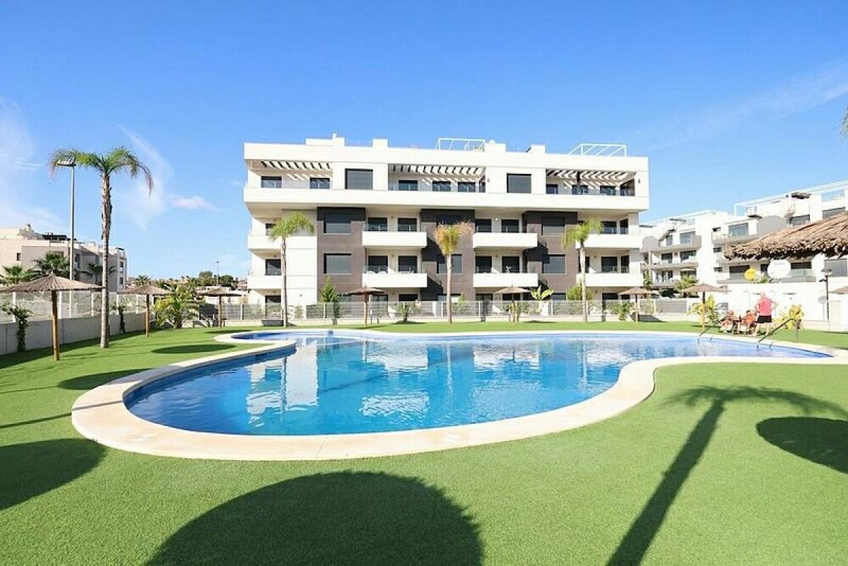 Picture of Apartment For Sale in Villamartin, Alicante, Spain