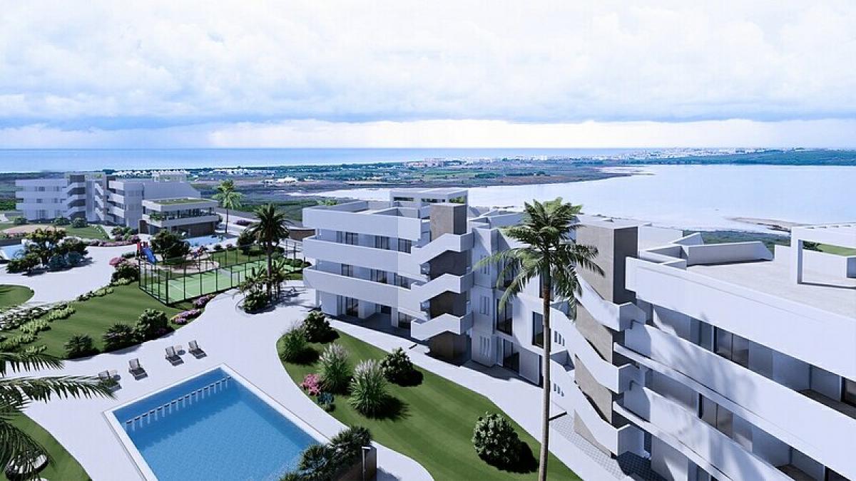 Picture of Apartment For Sale in Guardamar Del Segura, Alicante, Spain