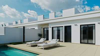 Villa For Sale in Roldan, Spain