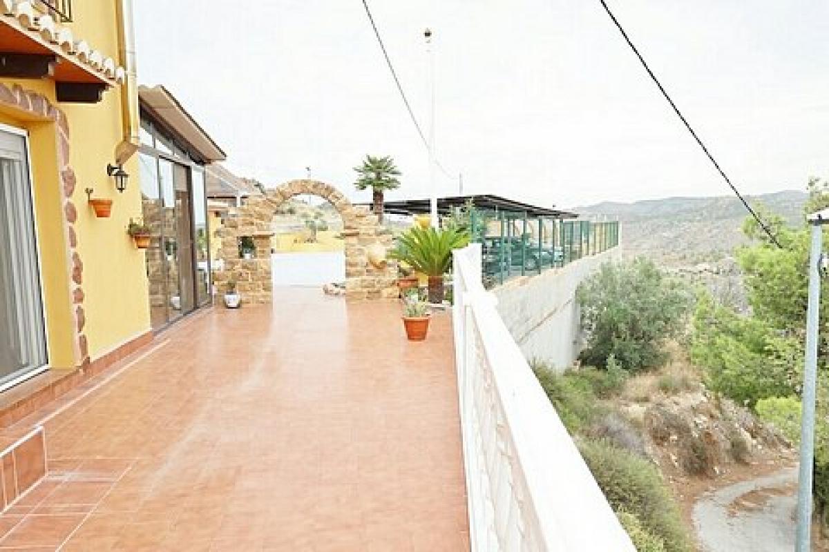 Picture of Villa For Sale in Fortuna, Murcia, Spain