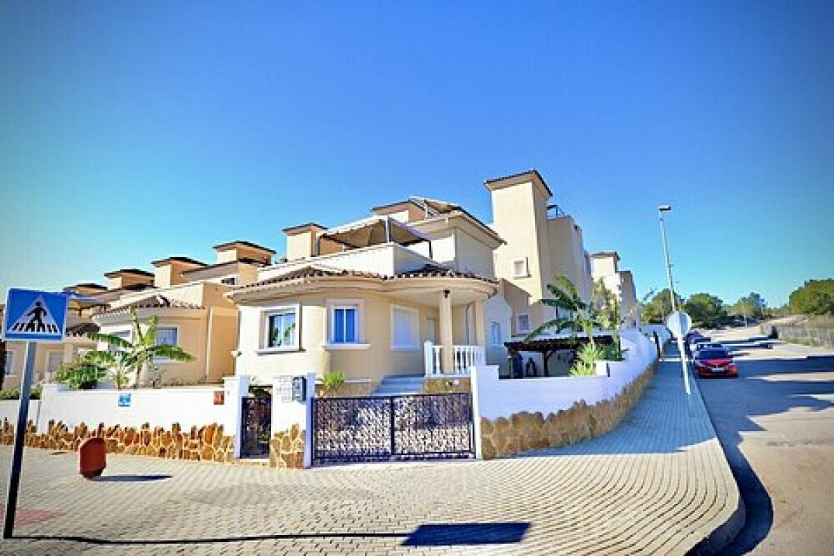 Picture of Villa For Sale in San Miguel De Salinas, Alicante, Spain