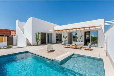 Villa For Sale in 