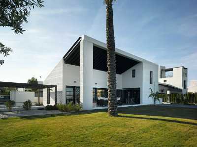 Villa For Sale in Peraleja Golf, Spain
