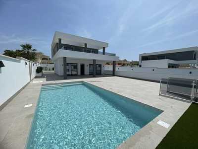 Villa For Sale in 