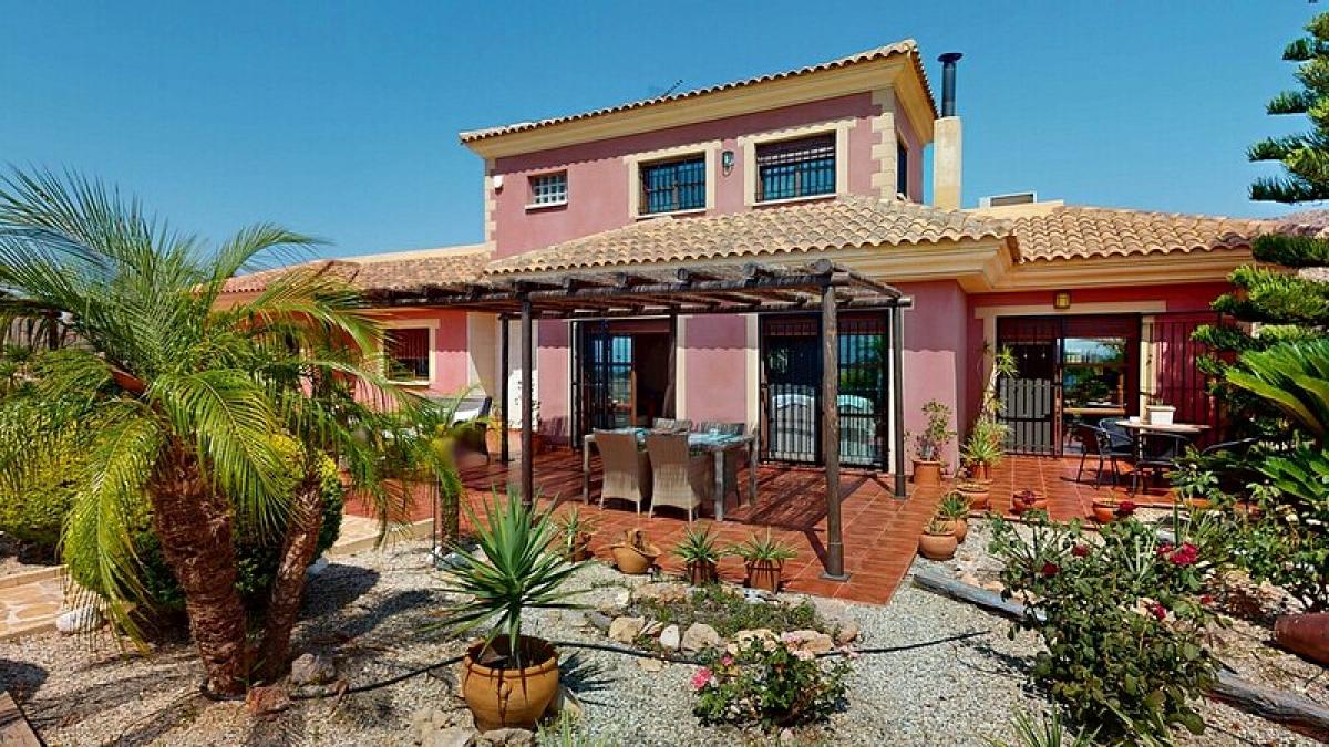 Picture of Villa For Sale in Aguilas, Murcia, Spain