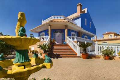 Villa For Sale in Los Alcazares, Spain