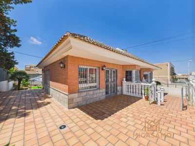Villa For Sale in Los Nietos, Spain