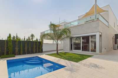 Villa For Sale in Los Alcazares, Spain